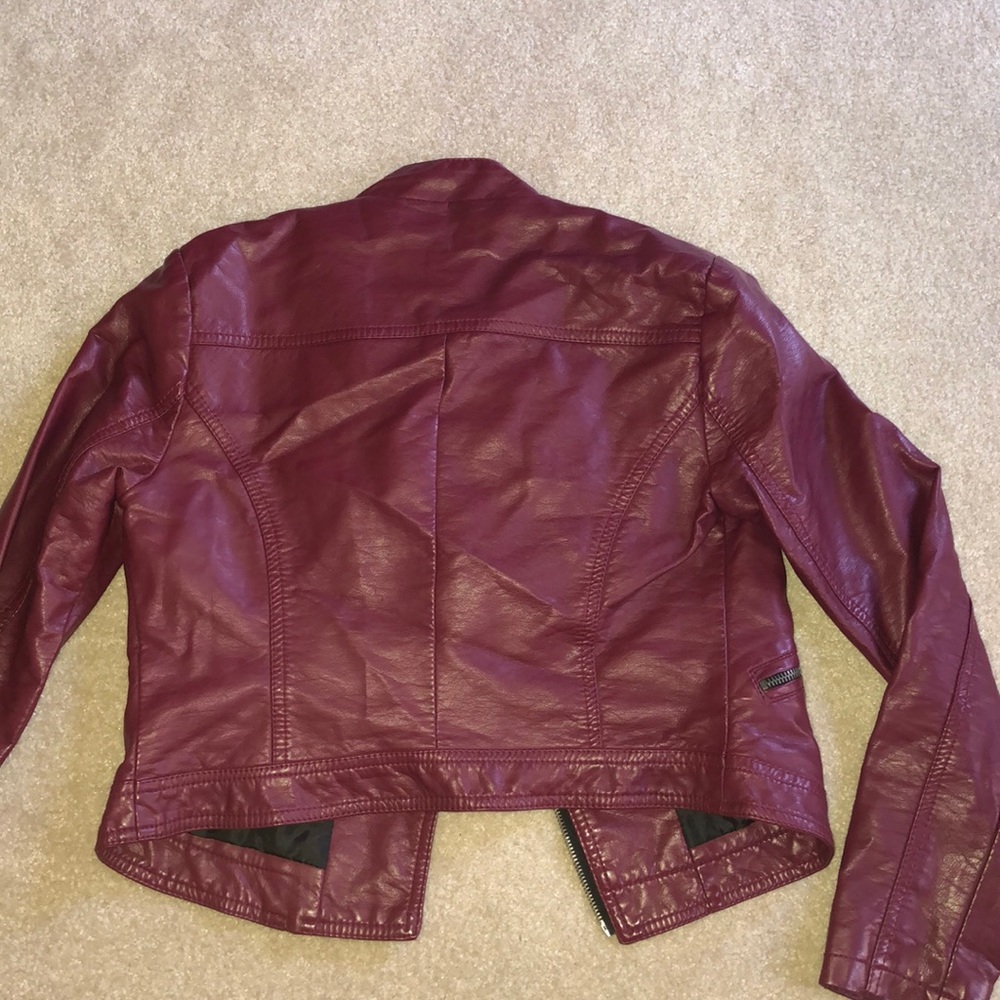 Leather jacket - Picture 4 of 4